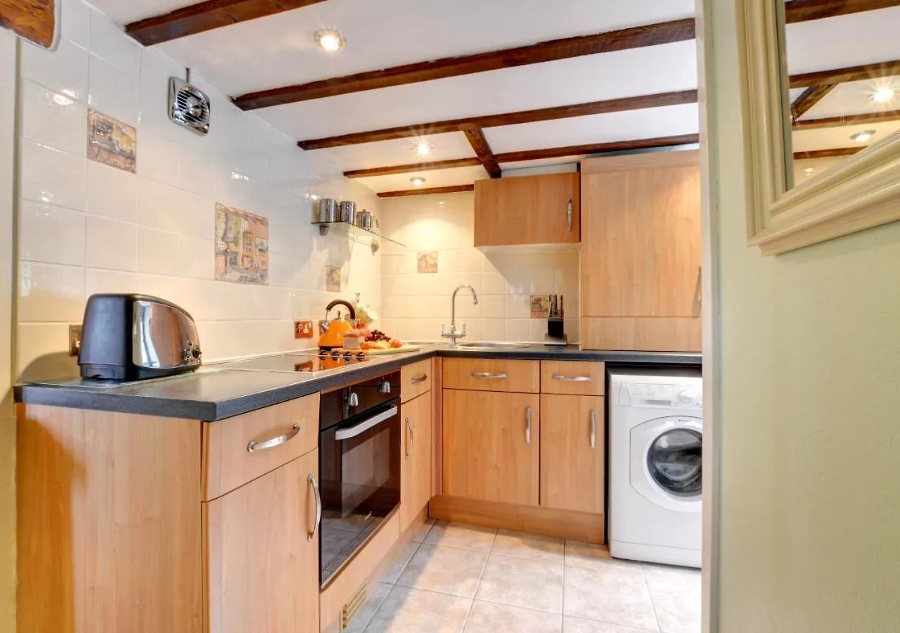Woodpecker Cottage Hutton le Hole